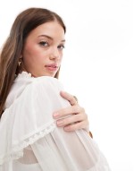 chiffon frill top in cream